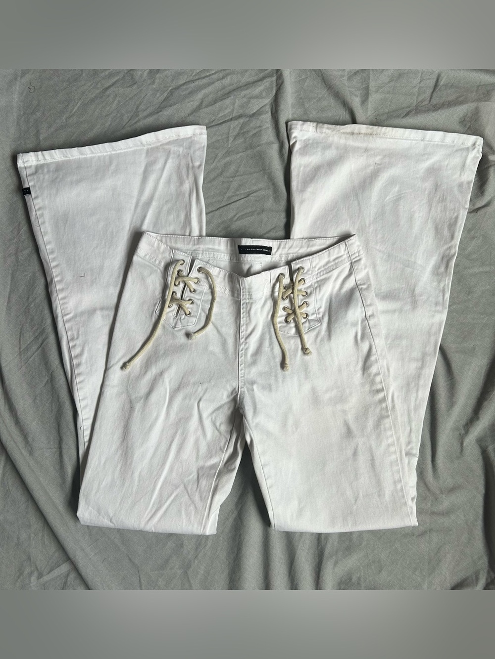 RARE Vintage Streetwear Society White Lace-Up Flare Jeans